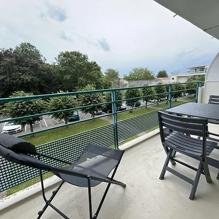 Appt 1 Piece Bis - Lr020-229